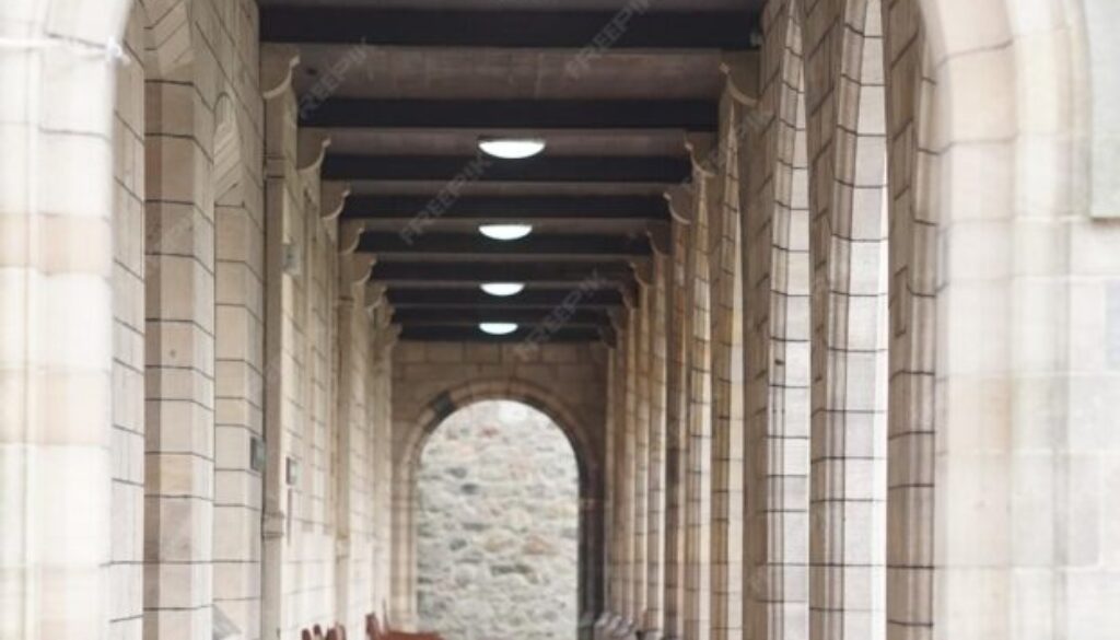 empty-corridor-building_1048944-12538986
