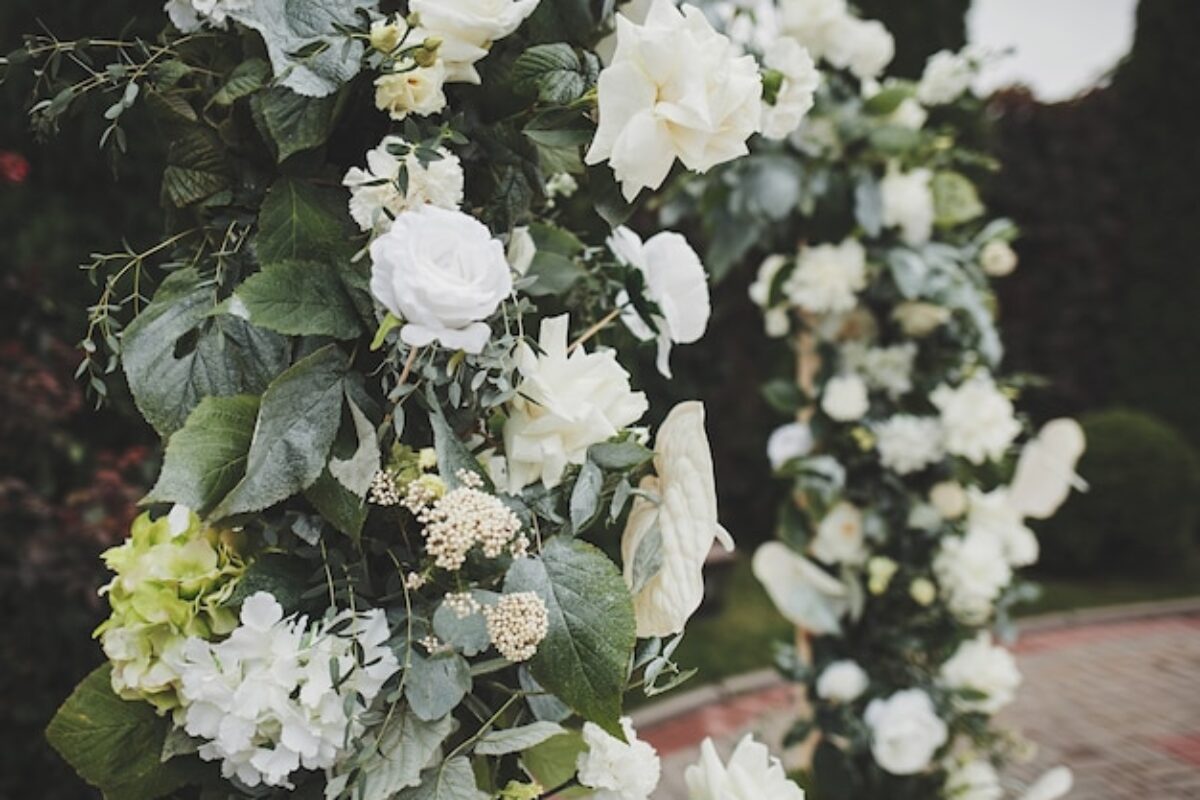 wedding-elements-flower-arch-flower-arrangement-decoration_84738-4927